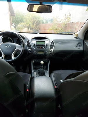 Vand Hyundai ix35, 4x4, 252.000 km, 2013, negociabil - imagine 5