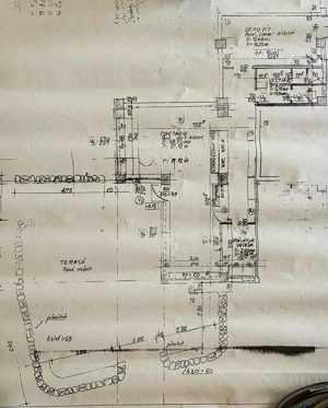Spatiu comercial cu terasa - imagine 2