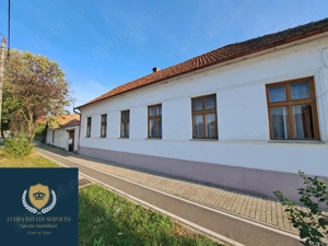 Casa uriasa pentru familii numeroase pensiune spatii comerciale sau cabinete