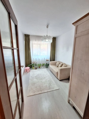 Vanzare apartament 3 camere decomandat Mazepa in spatele clinicii Arestetic - imagine 8