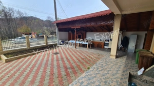 Casă de vânzare în comuna Corbeni, sat Oeștii Pământeni, Județ Argeș. - imagine 19