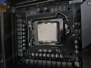 Placa de baza Z590 + Procesor i9 11900k +Memorii 32GB DDR4 4000