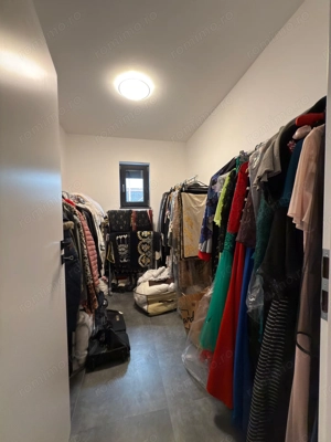 CASA DE LUX - 400.000 Euro - GHIRODA - imagine 15