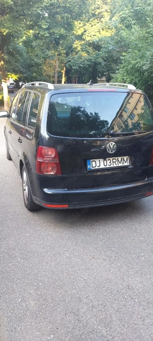 Vând Touran 2l 140cp - imagine 4