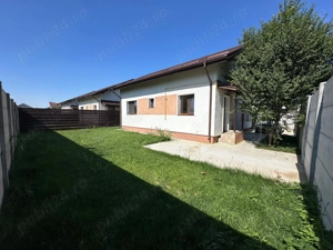 Casa pe parter + mansarda in Clinceni - Intrarea Privighetorii - imagine 4