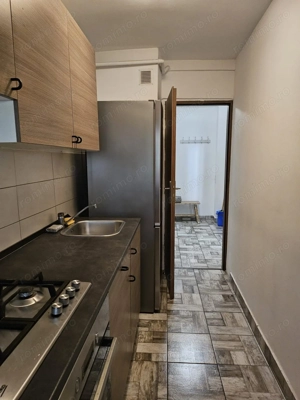 Garsoniera - Metrou Aparatori - Sector 4 - imagine 6