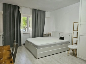 Garsoniera - Metrou Aparatori - Sector 4 - imagine 2