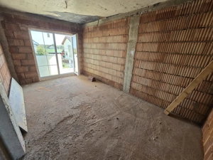 Casă individuală   locație centrală   toate utilitățile   la asfalt   Moșnița Veche - imagine 12 Casă individuală   locație centrală   toate utilitățile   la asfalt   Moșnița Veche - imagine 12