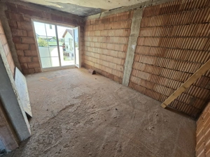 Casă individuală   locație centrală   toate utilitățile   la asfalt   Moșnița Veche - imagine 15 Casă individuală   locație centrală   toate utilitățile   la asfalt   Moșnița Veche - imagine 15