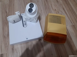 camera de filmat cu senzor si alarma