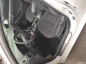 vand hyundai ioniq hybrid sau schimb cu suv - imagine 3