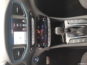 vand hyundai ioniq hybrid sau schimb cu suv - imagine 4