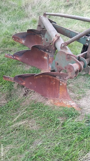 vând plug PP3 - imagine 4 vând plug PP3 - imagine 4