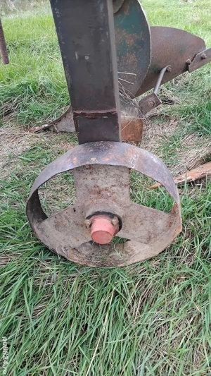 vând plug PP3 - imagine 5 vând plug PP3 - imagine 5