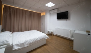 Vand Spatiu comercial Piata Centrala - imagine 2