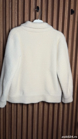 Jachetă crem din alpaca