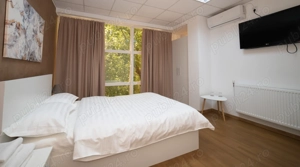 Vand Spatiu comercial Piata Centrala - imagine 8