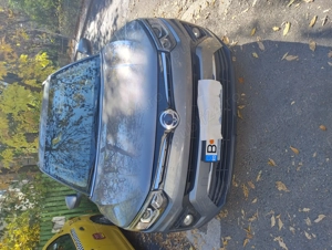 Ssang yong Tivoli 2021 - imagine 3