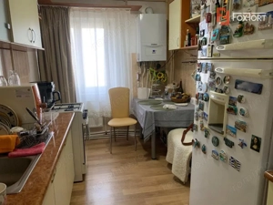 Apartament de vanzare cu 3 camere si 2 bai, etaj 2, zona Lipovei - imagine 2