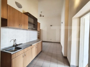 Apartament cu acoperis inalt(stil evreiesc), 98 mp, Ultracentral - imagine 3