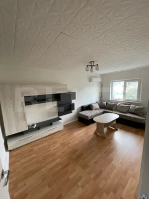 Apartament cu 3 camere, 64 mp, zona Podul De Fier