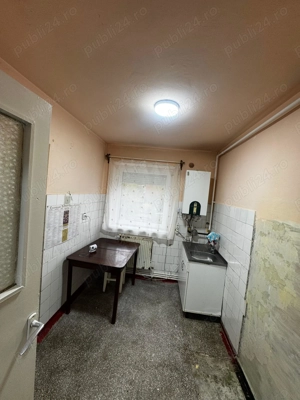 Vând apartament  - imagine 3