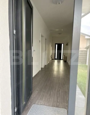 Casa in Vorovesti, la strada principala - pozitie excelenta! - imagine 3