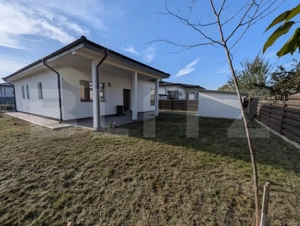 Casa in Vorovesti, la strada principala - pozitie excelenta! - imagine 8