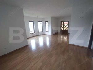 Casa de 140 mp, pe 2 nivele, 4 camere, oras Beclean - imagine 3