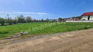 Teren de vânzare în Curtea de Argeș, cartier Marina. - imagine 10 Teren de vânzare în Curtea de Argeș, cartier Marina. - imagine 10