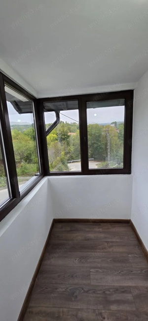 Vila de vanzare in comuna Valeni, judetul  Dambovita - peisaj de vis, aer curat si liniste deplina - imagine 6