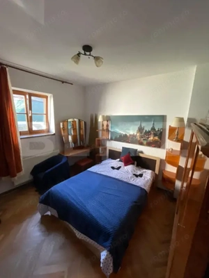 Apartament in curte propie, mobilat, renovat  - imagine 3