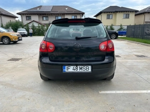 Volkswagen Golf 5   1.4 16V   75CP  -an 2005 - imagine 3