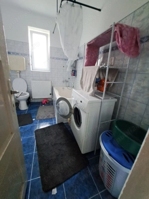 Apartament 3 camere decomandat + garaj aproape de Vama Giurgiu - imagine 3 Apartament 3 camere decomandat + garaj aproape de Vama Giurgiu - imagine 3
