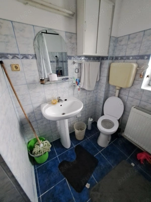 Apartament 3 camere decomandat + garaj aproape de Vama Giurgiu - imagine 4 Apartament 3 camere decomandat + garaj aproape de Vama Giurgiu - imagine 4