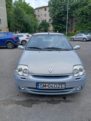 Renault clip 2001 economic