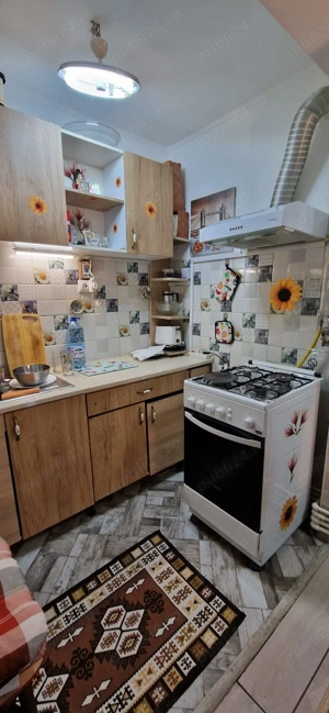 Garsoniera de vanzare etaj 1 - imagine 4 Garsoniera de vanzare etaj 1 - imagine 4