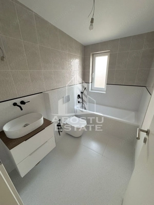 Duplex deosebit cu 4 camere si 2 bai, P + 1, predare la cheie, in Sag - imagine 12