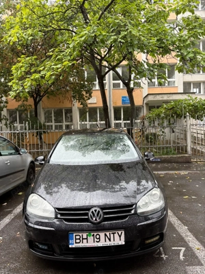 Volkswagen Golf 5   2.0 TDI, DSG, 140 CP   Decembrie 2004, Km 320.000
