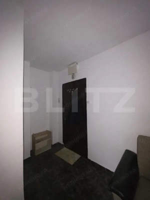 Garsoniera, 22 mp, zona Democratiei - imagine 9