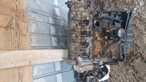 Injectoare opel vivaro reno laguna megan scenic cu motor de 1.9