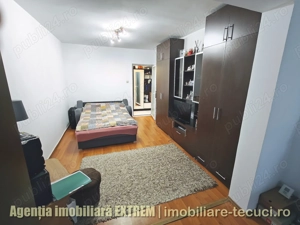 Apartament cu 2 camere, 59mp, etajul I, în Zona Industrială din Tecuci - imagine 3