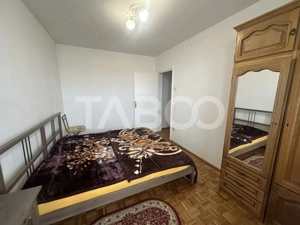 Apartament decomandat 3 camere etaj 4 zona Rahovei Sibiu - imagine 11