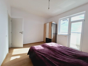 In oras, zona BRAYTIM. Penthouse cu 3 camere. Model cu 2 bai si dressing. - imagine 14