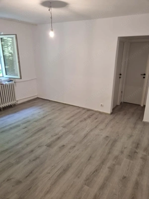 Apartament 2 camere Giurgiului Resita renovat - imagine 3