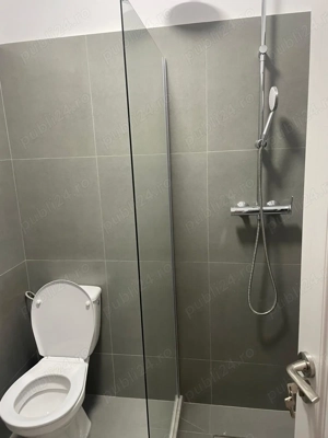 Garsoniera de închiriat