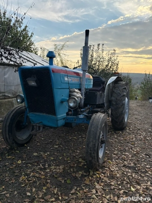 tractor ford 2000 + plug  - imagine 6