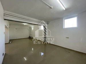 Spatiu comercial P+E1,  700 mp + parcare, zona Iulius Town - imagine 4