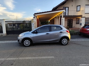Mazda 2 , 1.4 Benzină. an 2012- 10 - imagine 4