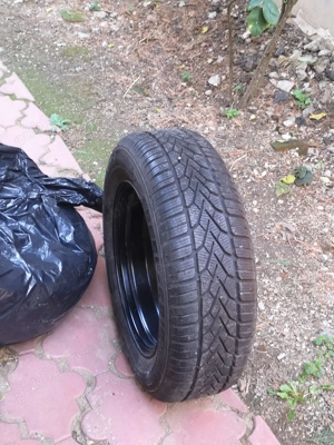 Vind 2 anvelopele Semperit, iarna m+s, 195 65 15, cu geanta de tablă, aproape noi.  - imagine 3